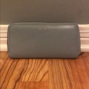 Matt & Nat Vegan Leather Zip Around Wallet